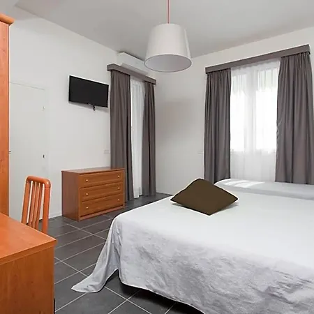 Star Hotel 3*